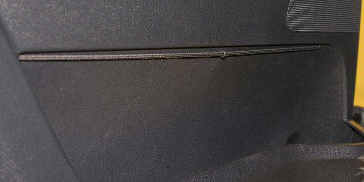 Škoda Fabia RS - Fixierungsbänder an den Türen