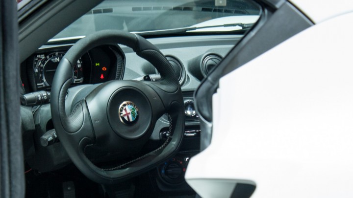 Alfa Romeo 4C in Genf Cockpit / Innenraum