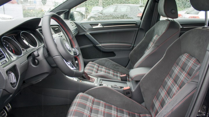 VW Golf GTI "Performance" Innenraum
