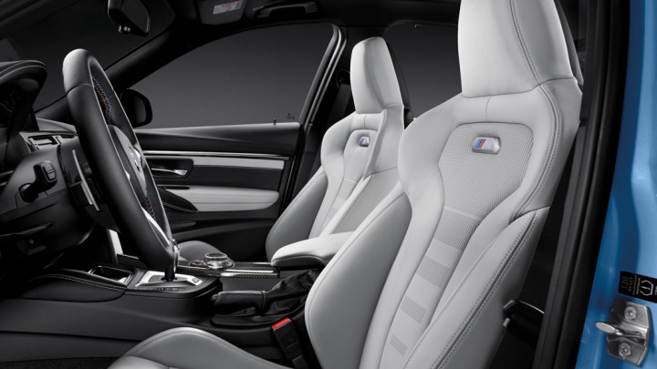 BMW M3 Limousine F80, BMW M4 Coupé F82 Interieur Cockpit Sitze