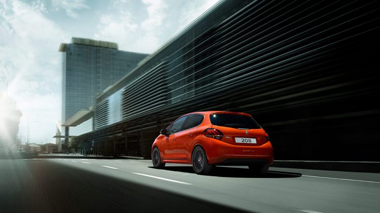 Neuer Peugeot 208 Orange Power - Impress Yourself